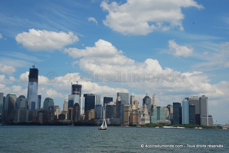 Une vue exceptionnelle sur Manhattan depuis Ellis Island