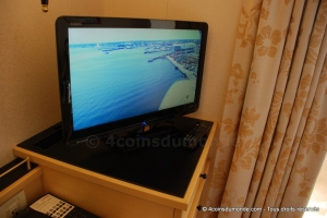 La TV avec la webcam qui permet de voir la mer (aussi visible sur internet)